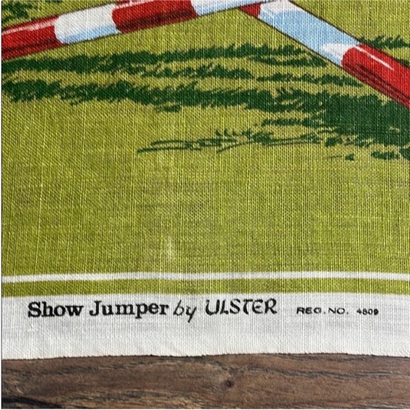 VINTAGE Show Jumper by
Ulster Pure Linen Equestrian Horse Tapestry Towel Ireland - Picture 2 of 5
